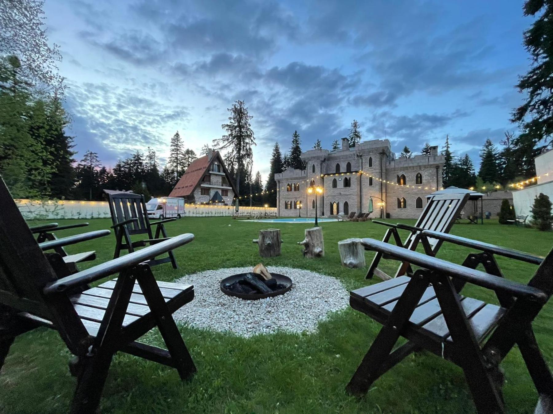 The Castle - Your Unique Way Of Retreat Μπόροβετς Εξωτερικό φωτογραφία